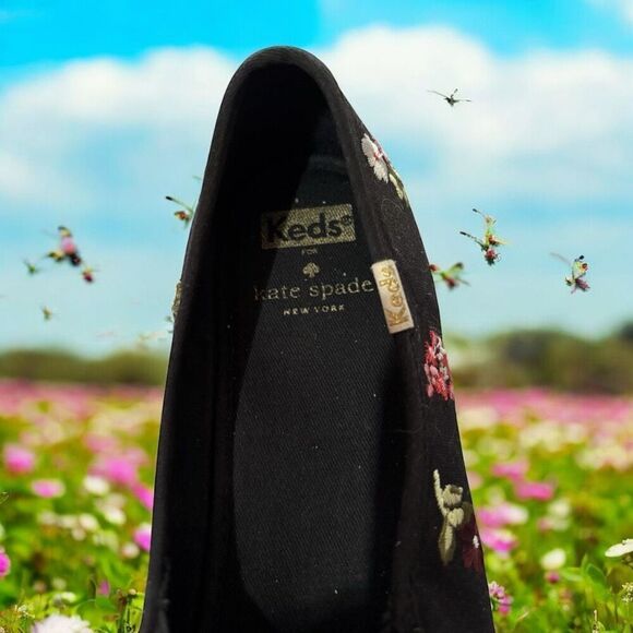 Kate Spade New York x KEDS Black Triple Decker Sneakers Embroidered Flowers Sz 9 - Picture 5 of 6